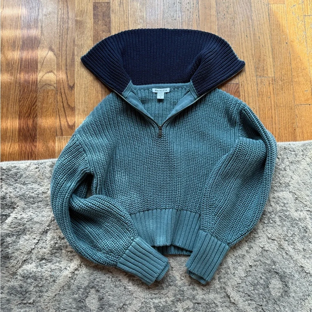 Athleta Alder Women’s Sweater Teal and Navy Blue sz: Medium - Picture 3 of 5